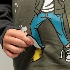 Kinder NKD Kinder-Jungen-Langarmshirt mit Frontaufdruck und Applikationen