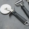 NKD Pizzaschneider mit extrascharfem Schneiderad, Ø ca. 7 cm, Länge ca. 21 cm